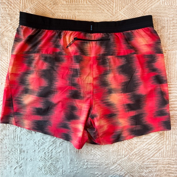 Janji Men’s AFO 5" Middle Short XL Red Black Ikat Print Running Training Trail - Picture 10 of 11
